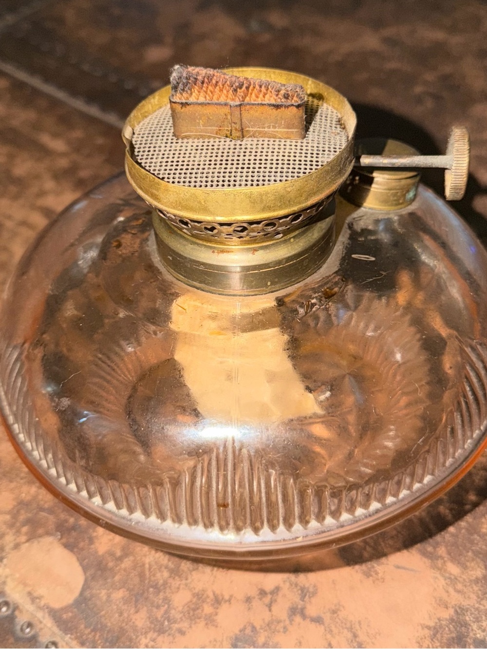 Antique Edward Miller & Co The Solar Oil Lamp Burner & Glass Font Original Brass